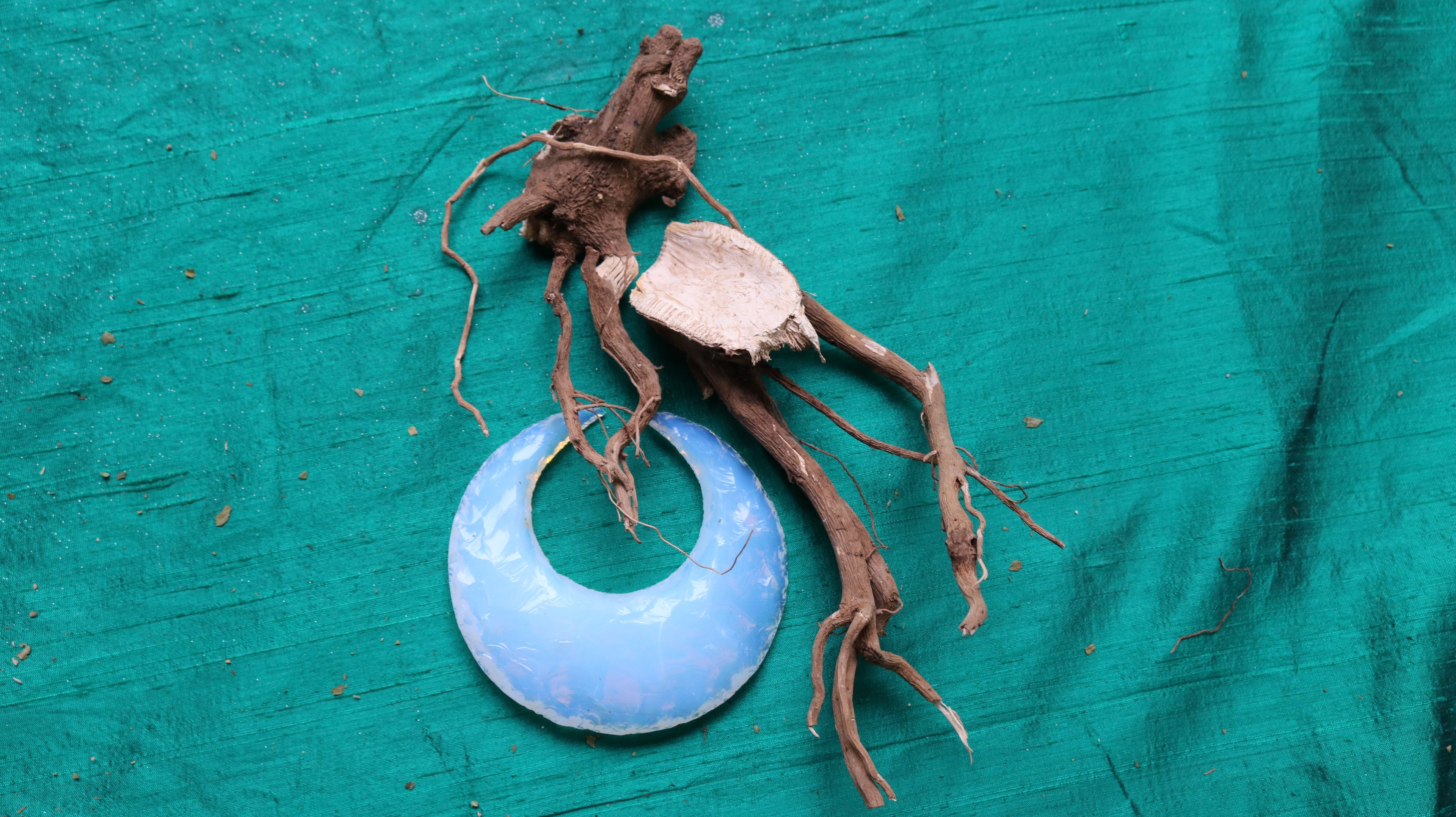 KAVA KAVA ROOTS